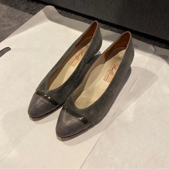 (1) Trendy Pair Of Vintage Gray Amalfi Women’s Dress Designer Heels Size 8 - Picture 3 of 15
